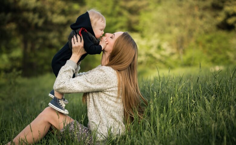 10 συνήθειες για μια χαρούμενη μαμά στο σπίτι